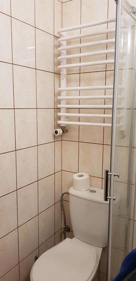 Wynajem Pokoi Hotel Колобжег Екстериор снимка