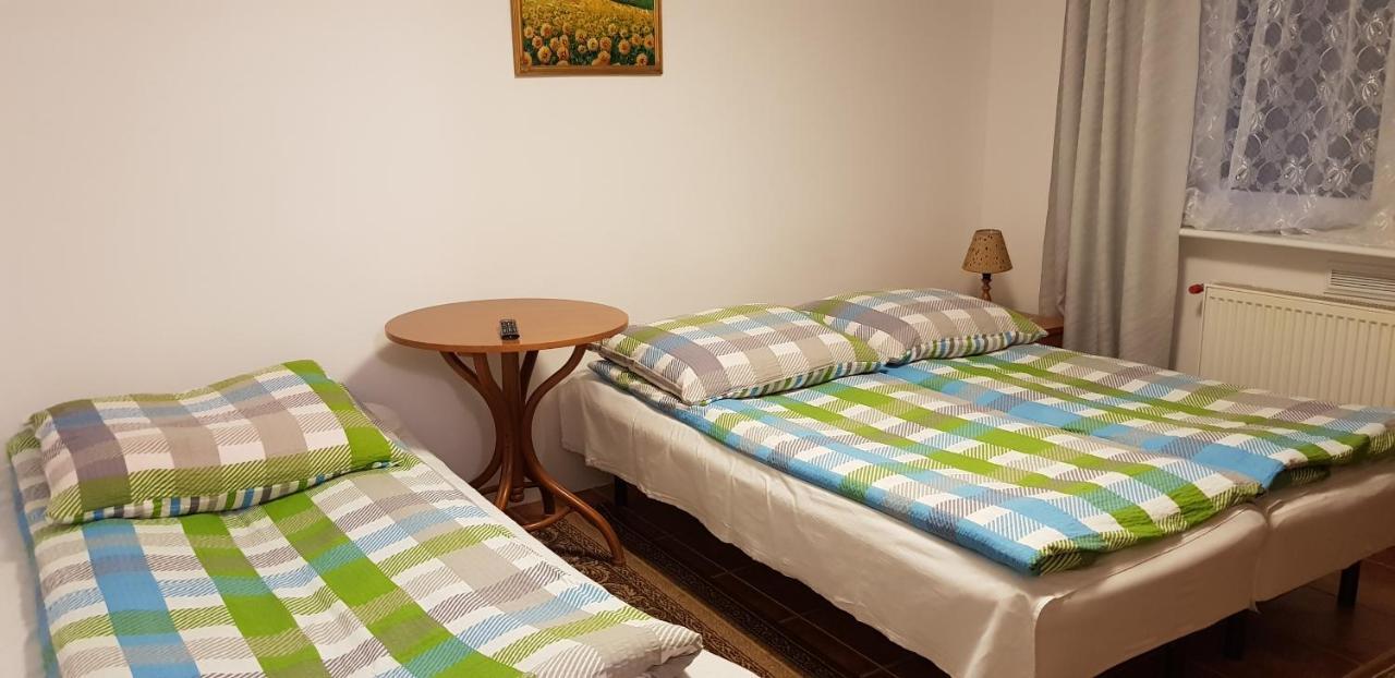 Wynajem Pokoi Hotel Колобжег Екстериор снимка