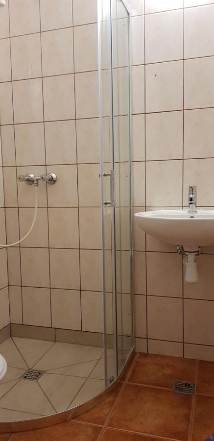 Wynajem Pokoi Hotel Колобжег Екстериор снимка